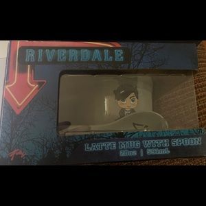 Unopened Riverdale Bowl and Spoon Set